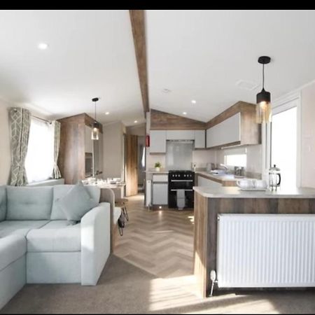 Q8 Ocean Edge Caravan Park ヘイシャム エクステリア 写真