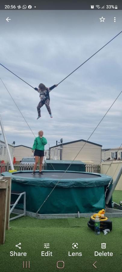 Q8 Ocean Edge Caravan Park ヘイシャム エクステリア 写真